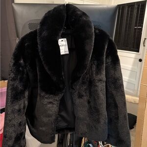Elegant Black Faux Fur Jacket